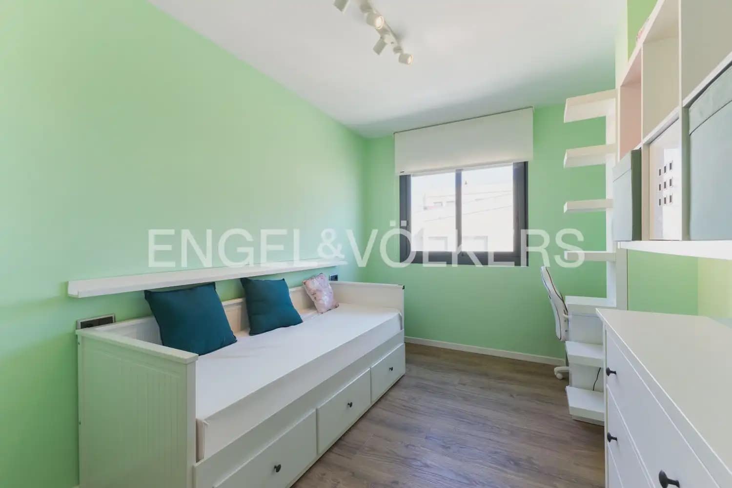 4 bedroom Penthouse for sale in Benicarlo - € 420,000 (Ref: 9898162)