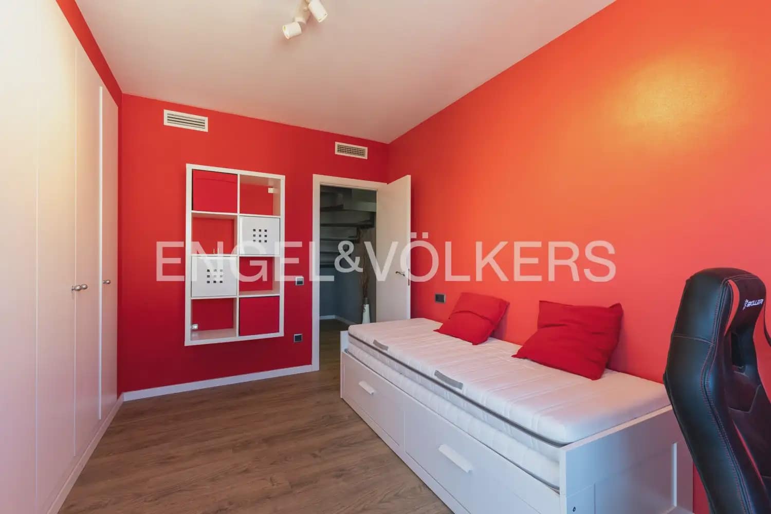 4 bedroom Penthouse for sale in Benicarlo - € 420,000 (Ref: 9898162)