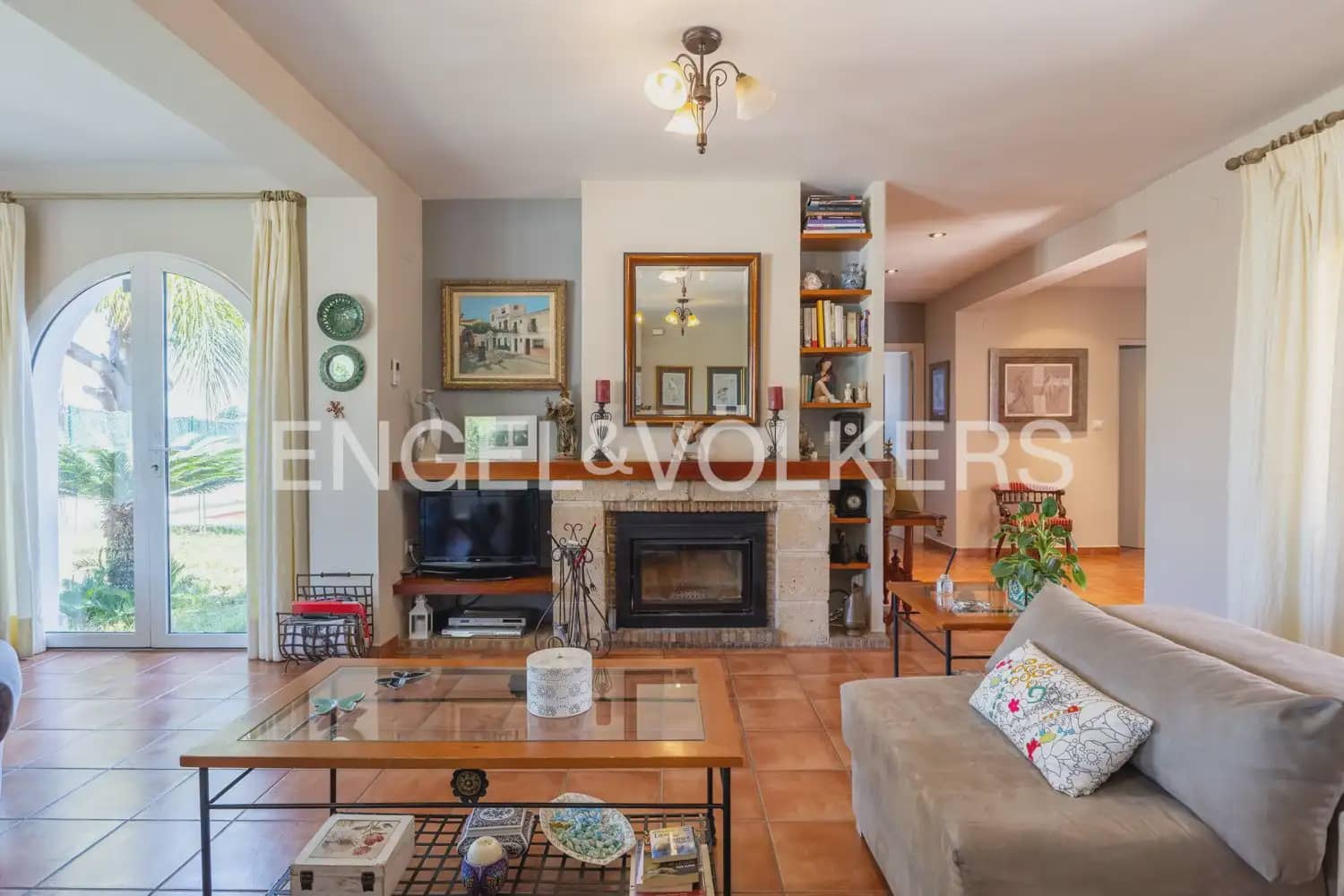 Chalet de 6 habitaciones en Dénia en venta con piscina garaje - 795.000 € (Ref: 9898163)