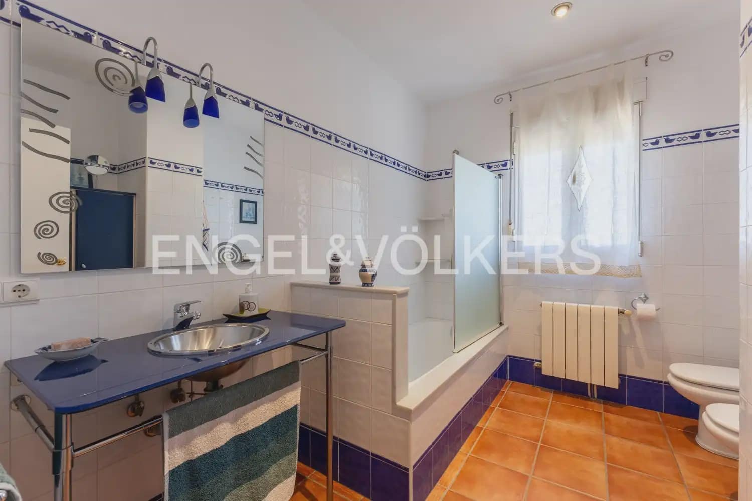 Chalet de 6 habitaciones en Dénia en venta con piscina garaje - 795.000 € (Ref: 9898163)