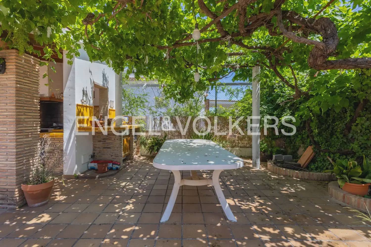 Chalet de 6 habitaciones en Dénia en venta con piscina garaje - 795.000 € (Ref: 9898163)
