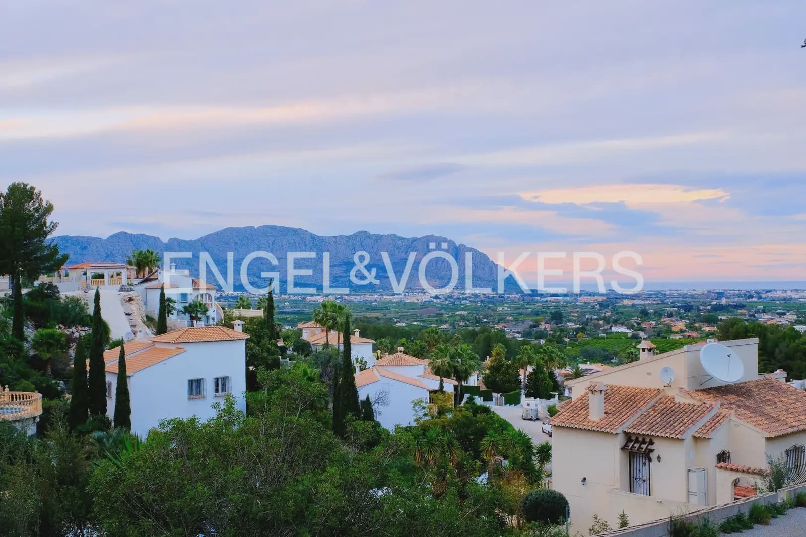 4 camera da letto Villa in vendita in Pedreguer con piscina garage - 850.000 € (Rif: 9898164)