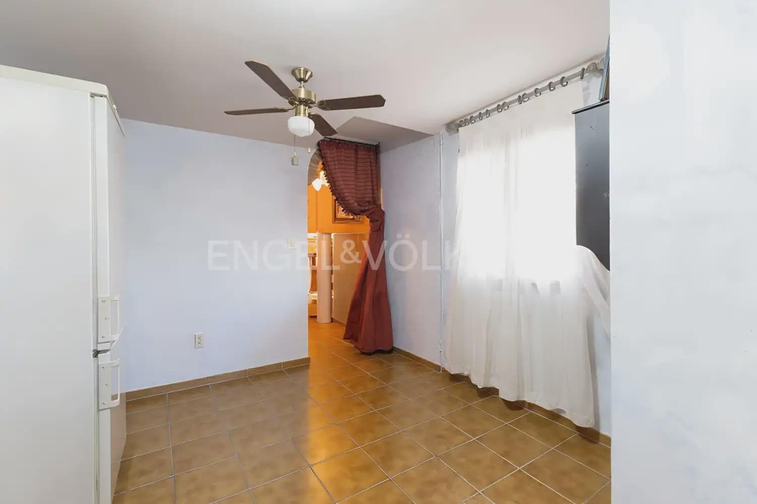 5 bedroom Terraced Villa for sale in Viver with garage - € 290,000 (Ref: 9898165)