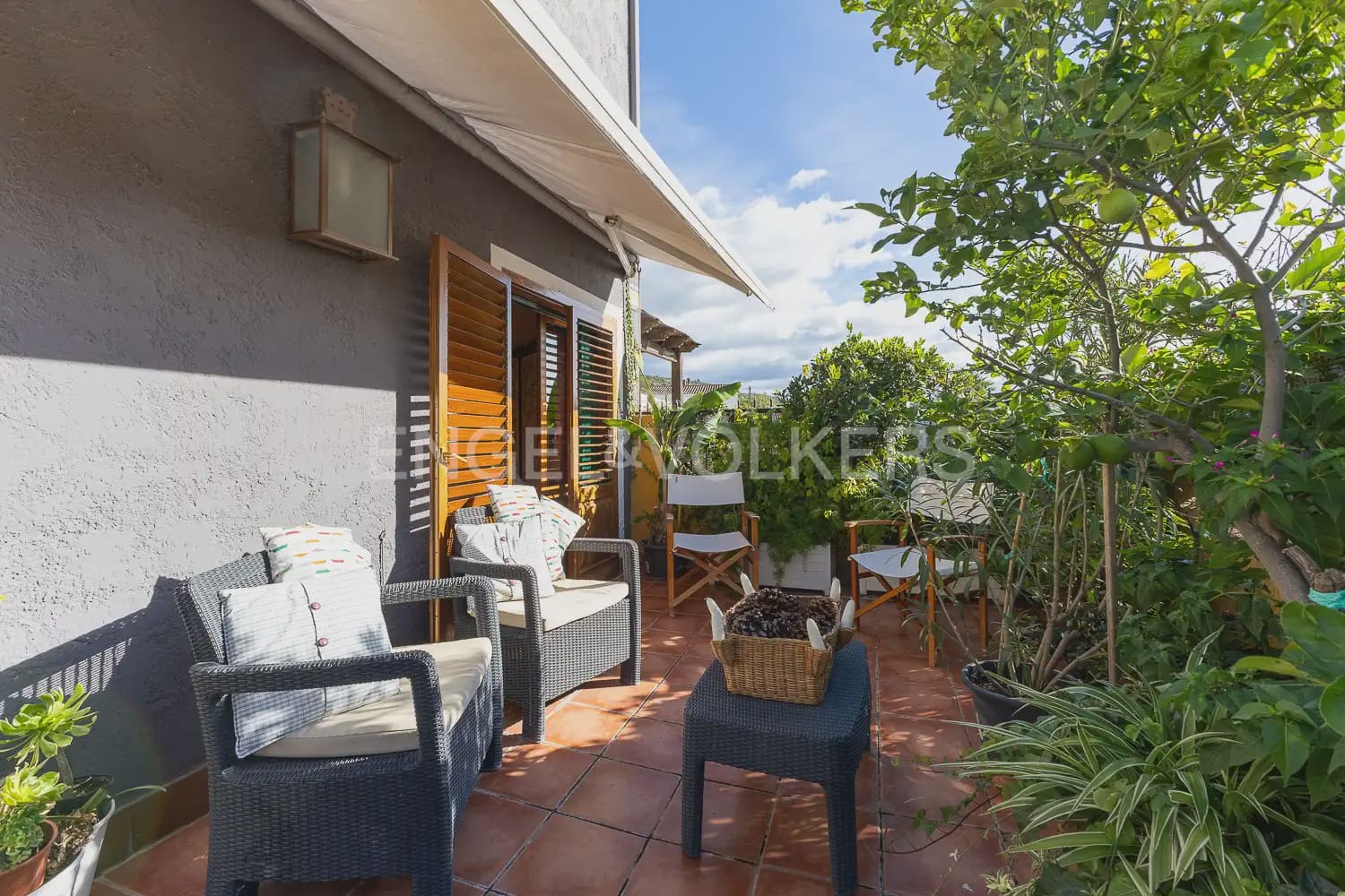 5 bedroom Terraced Villa for sale in Viver with garage - € 290,000 (Ref: 9898165)