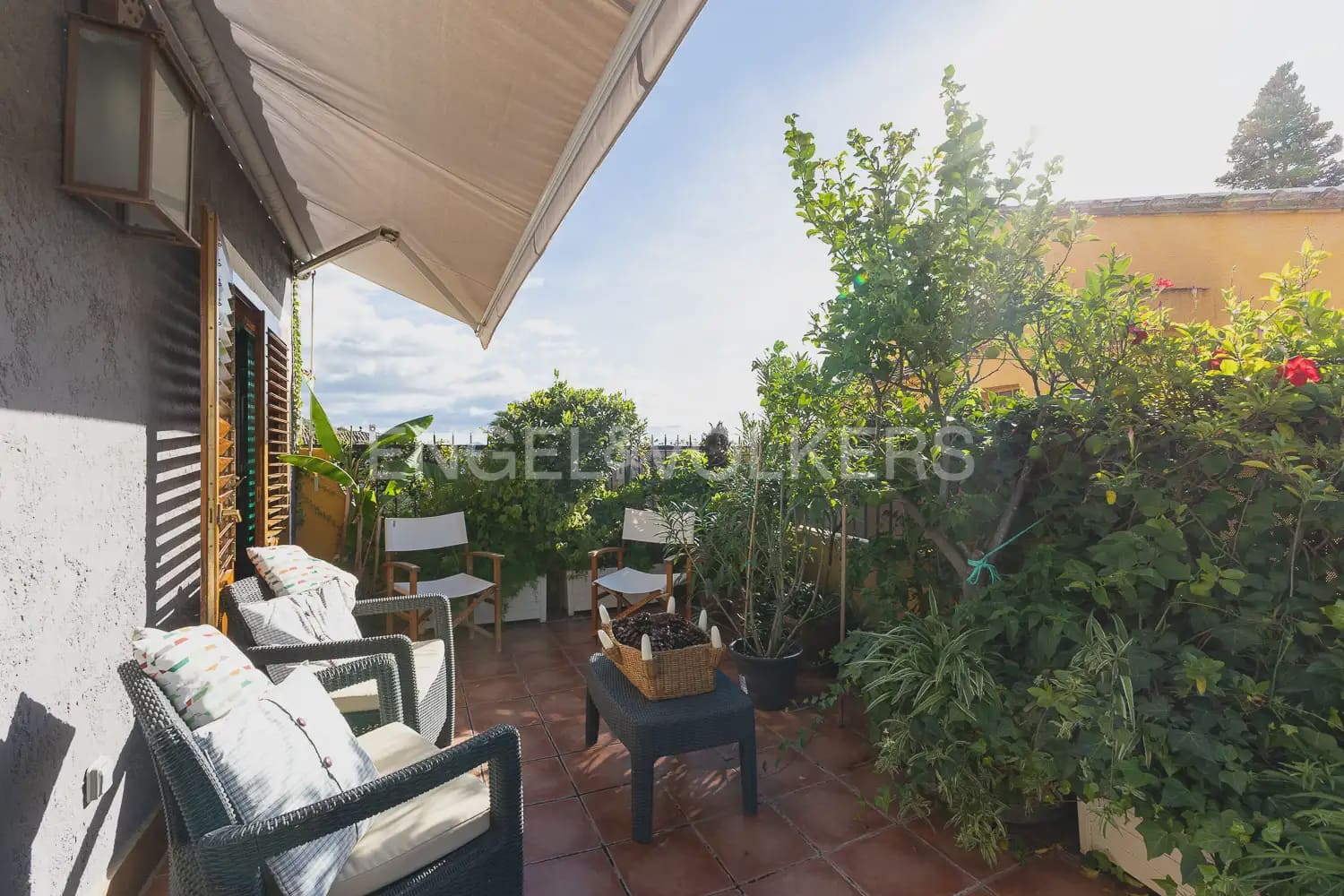 5 bedroom Terraced Villa for sale in Viver with garage - € 290,000 (Ref: 9898165)