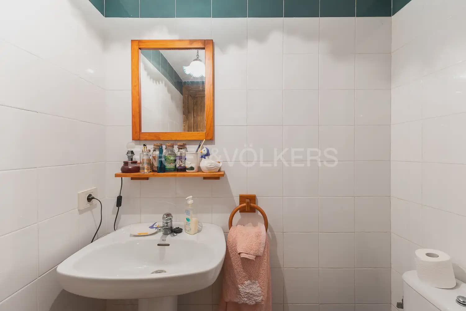 5 bedroom Terraced Villa for sale in Viver with garage - € 290,000 (Ref: 9898165)
