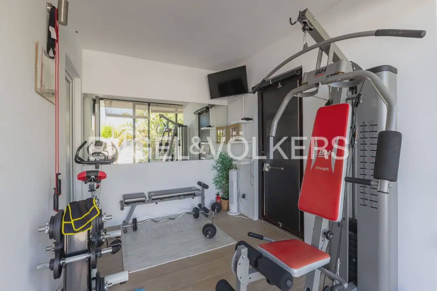 4 makuuhuone Huvila myytävänä paikassa Denia mukana uima-altaan 
autotalli - 980 000 € (Ref: 9898167)