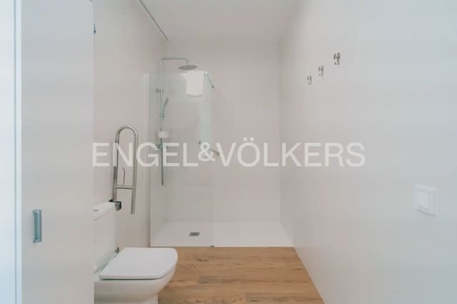 4 quarto Loft para venda em Benicalap, Valência cidade - 650 000 € (Ref: 9898168)