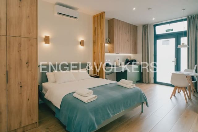 4 quarto Loft para venda em Benicalap, Valência cidade - 650 000 € (Ref: 9898168)