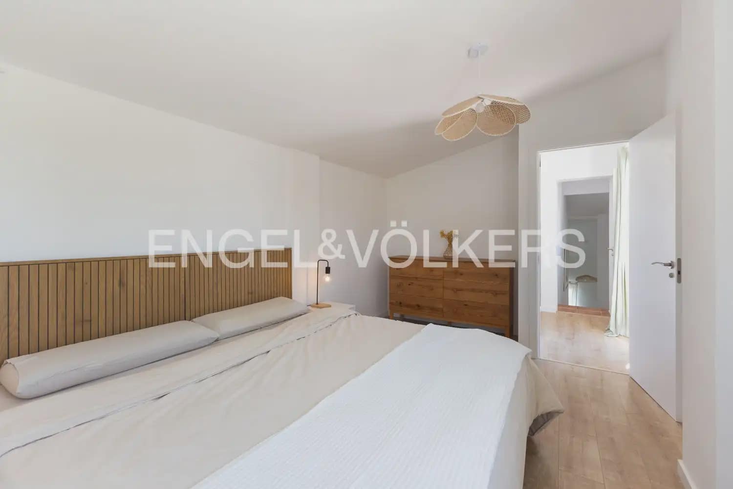 3 bedroom Villa for rent in Alboraya / Alboraia with garage - € 3,500 (Ref: 9898169)