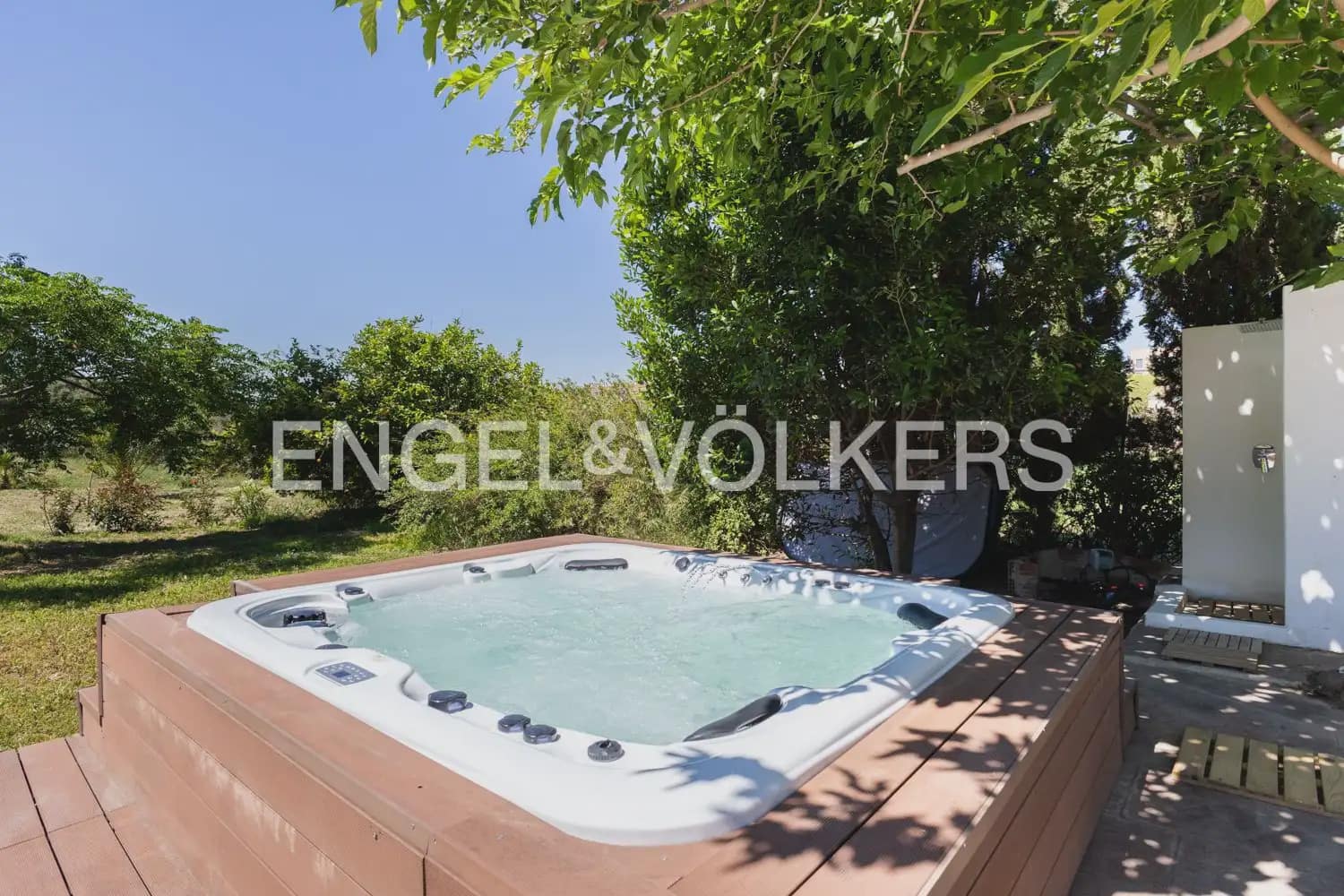 3 bedroom Villa for rent in Alboraya / Alboraia with garage - € 3,500 (Ref: 9898169)