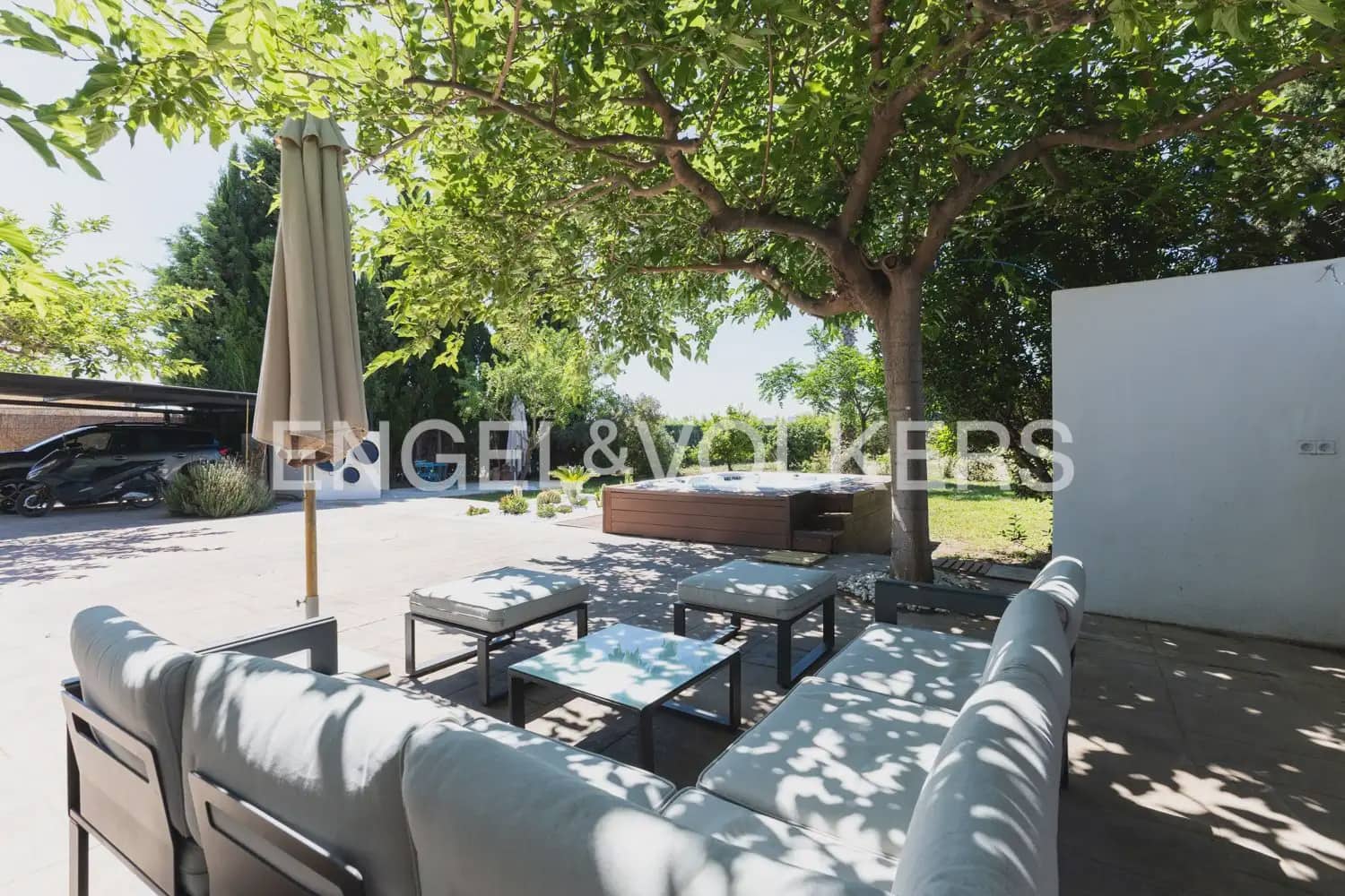 3 bedroom Villa for rent in Alboraya / Alboraia with garage - € 3,500 (Ref: 9898169)