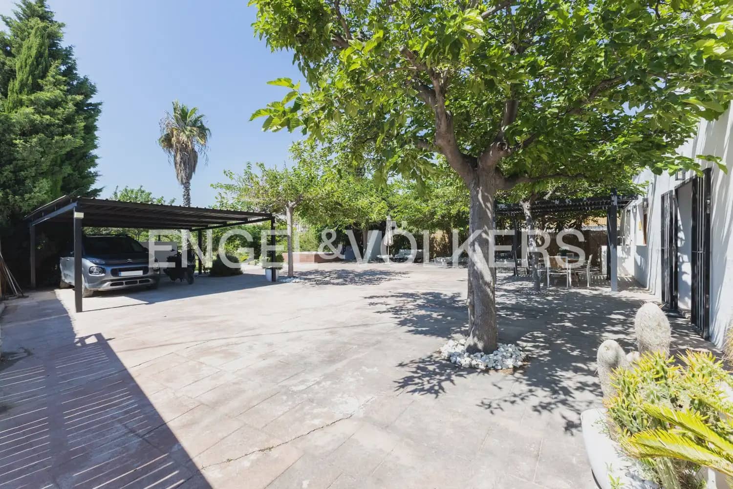 3 bedroom Villa for rent in Alboraya / Alboraia with garage - € 3,500 (Ref: 9898169)