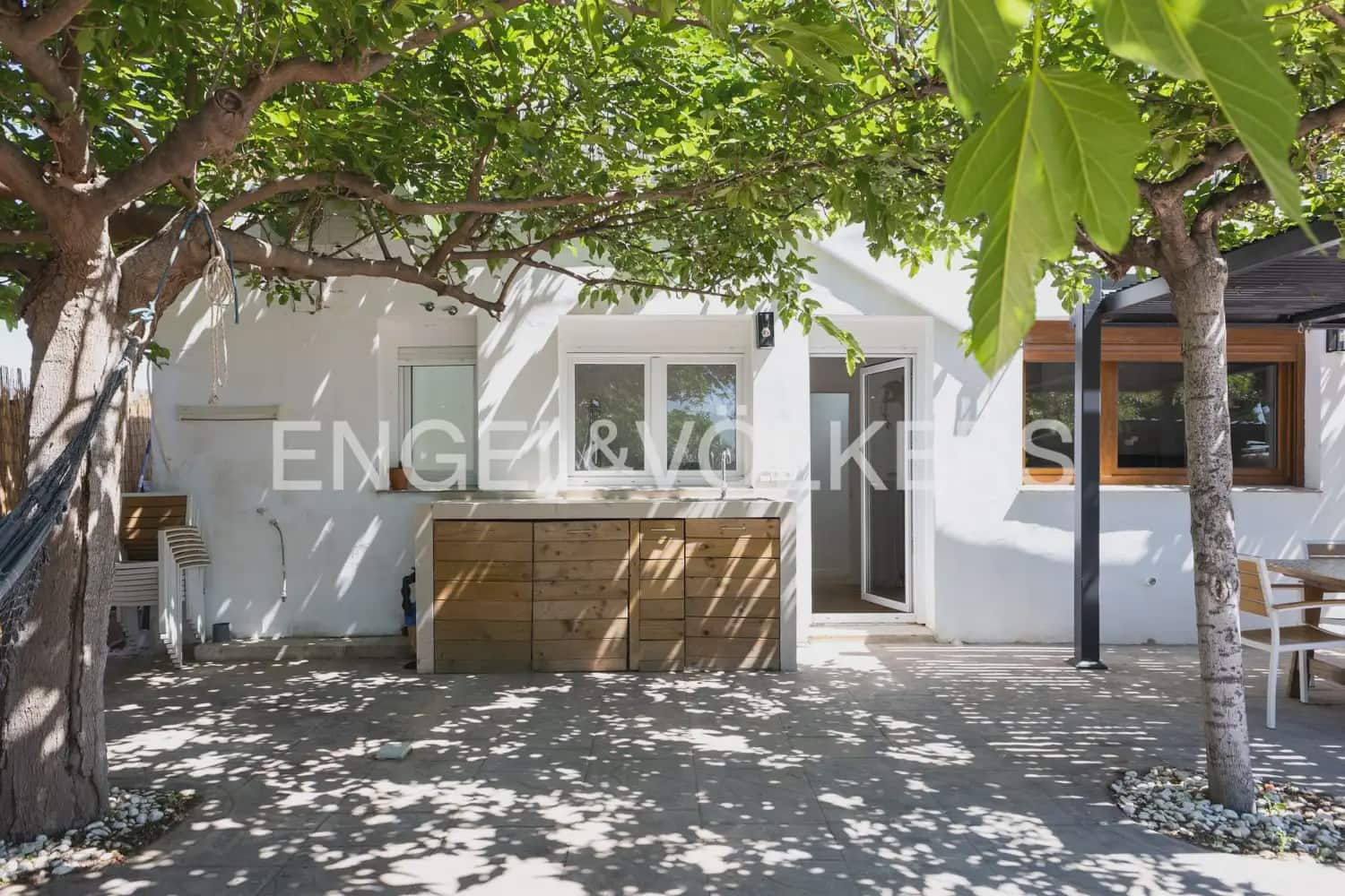 3 bedroom Villa for rent in Alboraya / Alboraia with garage - € 3,500 (Ref: 9898169)