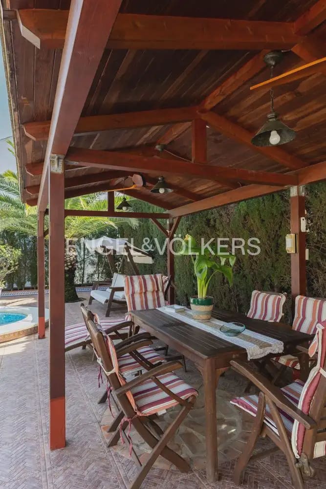 4 chambre Villa/Maison à vendre à L'Eliana avec piscine garage - 795 000 € (Ref: 9898171)