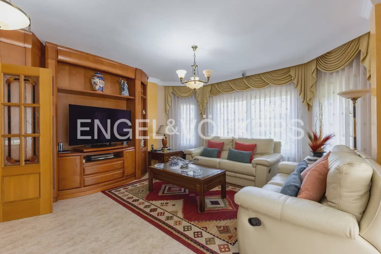 4 chambre Villa/Maison à vendre à L'Eliana avec piscine garage - 795 000 € (Ref: 9898171)