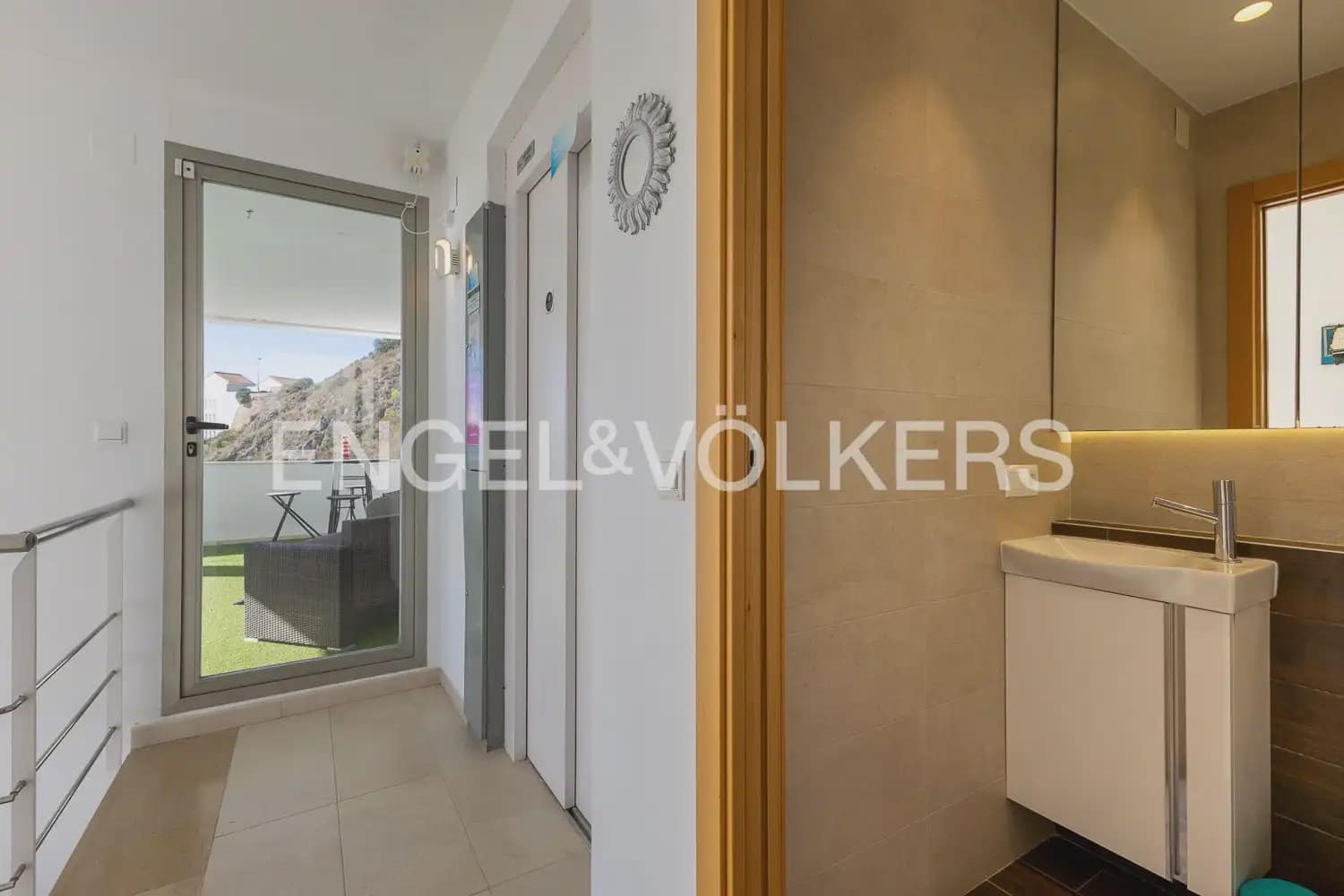 3 bedroom Villa for sale in Cullera with garage - € 890,000 (Ref: 9898173)