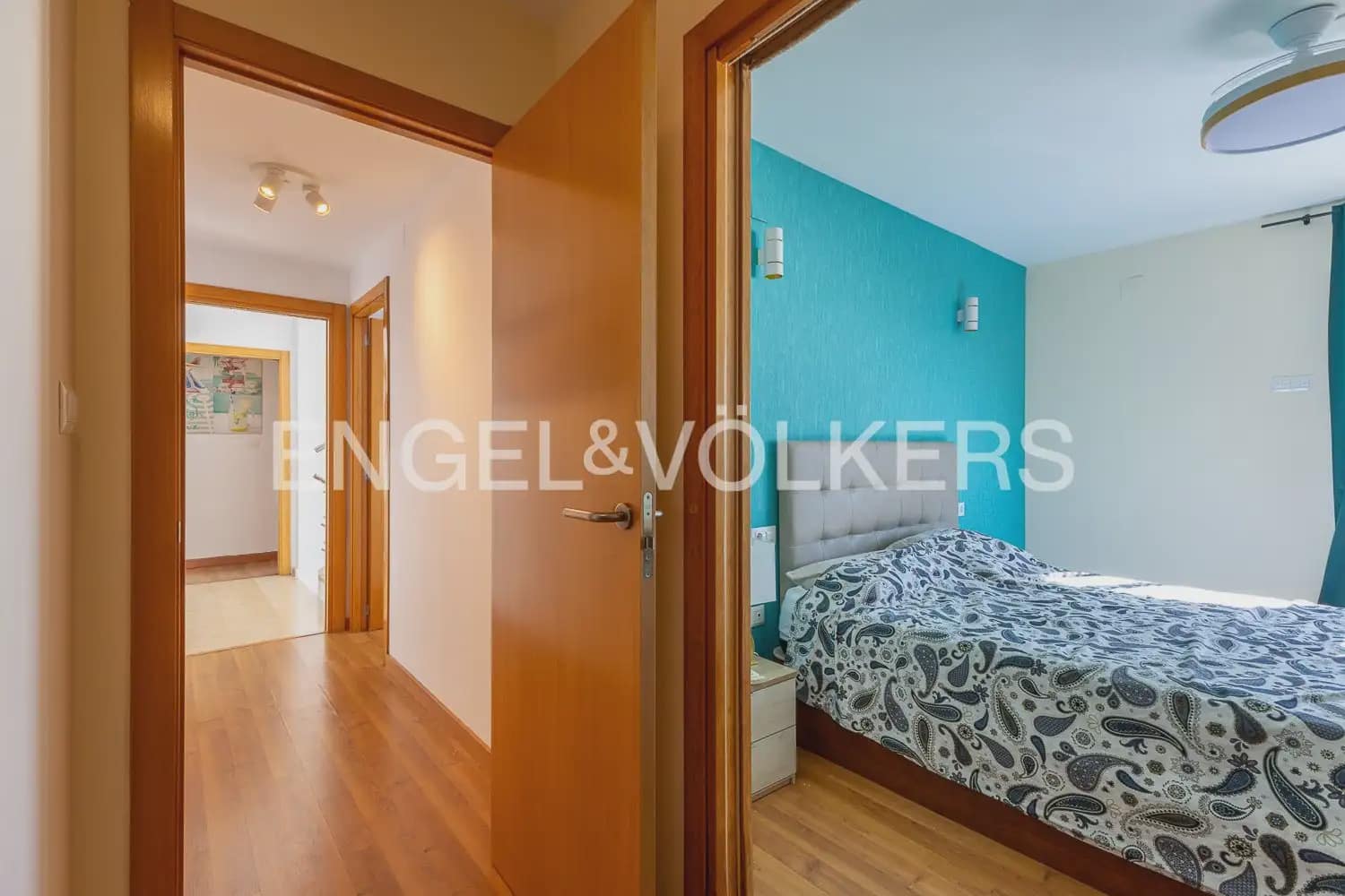 3 bedroom Villa for sale in Cullera with garage - € 890,000 (Ref: 9898173)