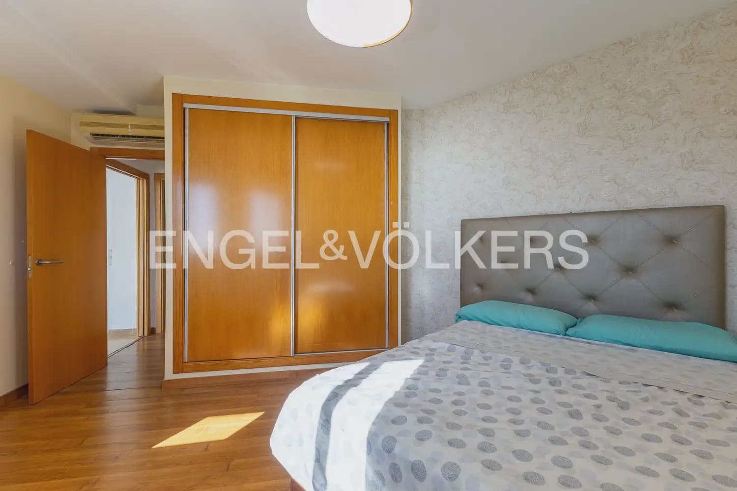 3 bedroom Villa for sale in Cullera with garage - € 890,000 (Ref: 9898173)