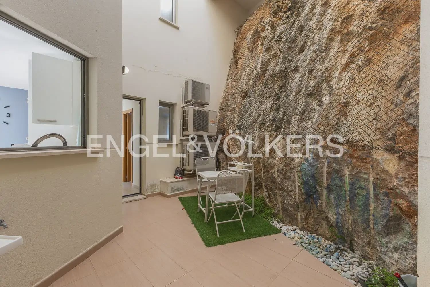 3 bedroom Villa for sale in Cullera with garage - € 890,000 (Ref: 9898173)