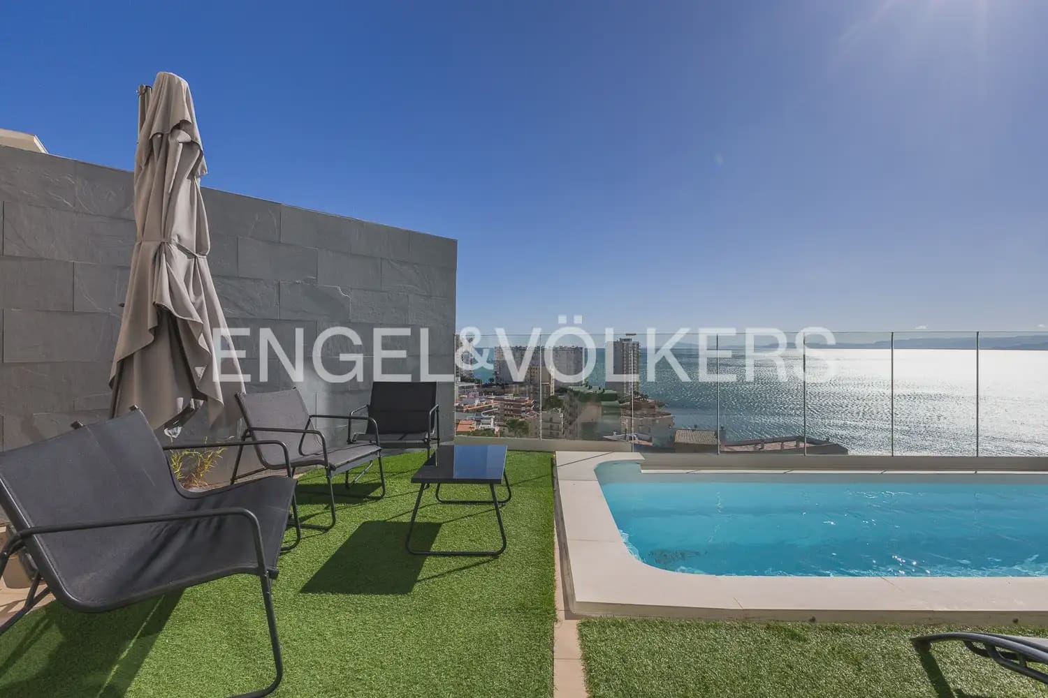 3 bedroom Villa for sale in Cullera with garage - € 890,000 (Ref: 9898173)