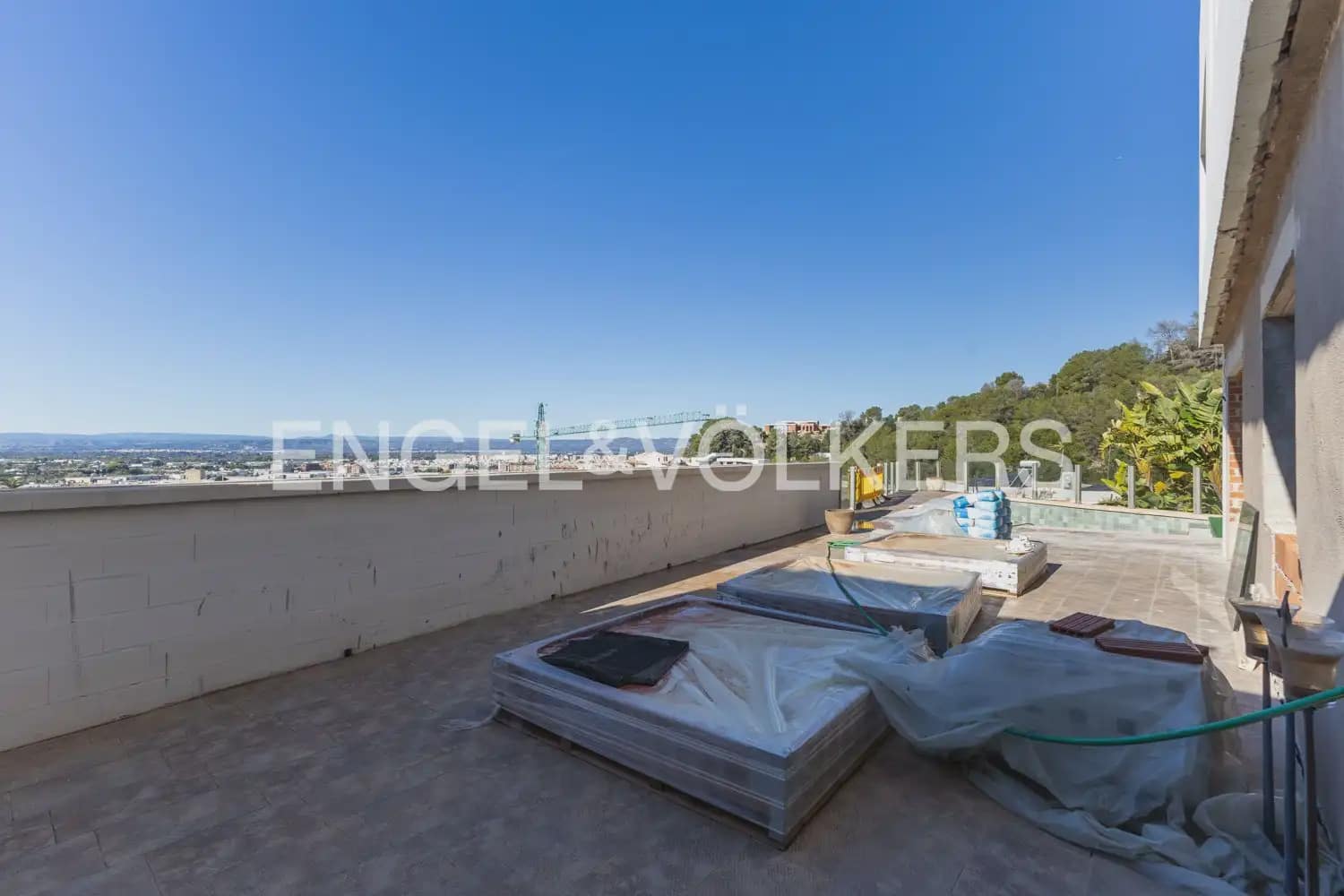 3 bedroom Semi-detached Villa for sale in Alzira with pool garage - € 480,000 (Ref: 9898175)