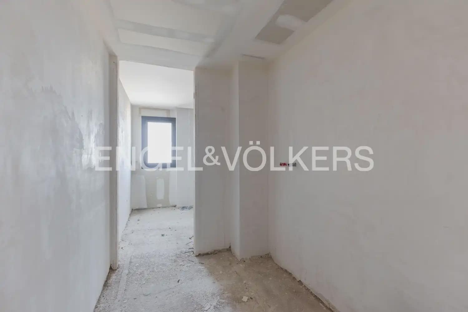 3 bedroom Semi-detached Villa for sale in Alzira with pool garage - € 480,000 (Ref: 9898175)