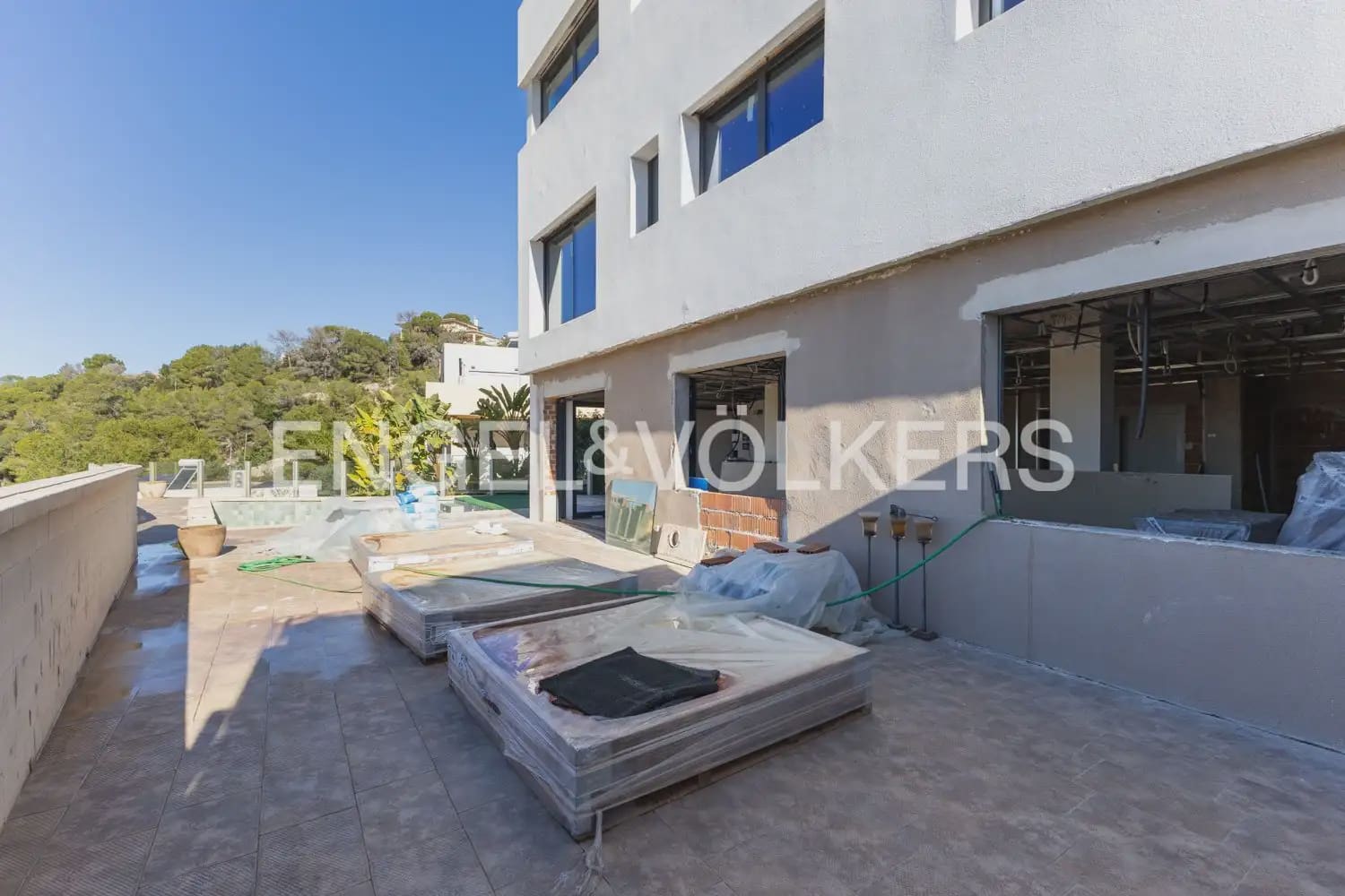 3 bedroom Semi-detached Villa for sale in Alzira with pool garage - € 480,000 (Ref: 9898175)