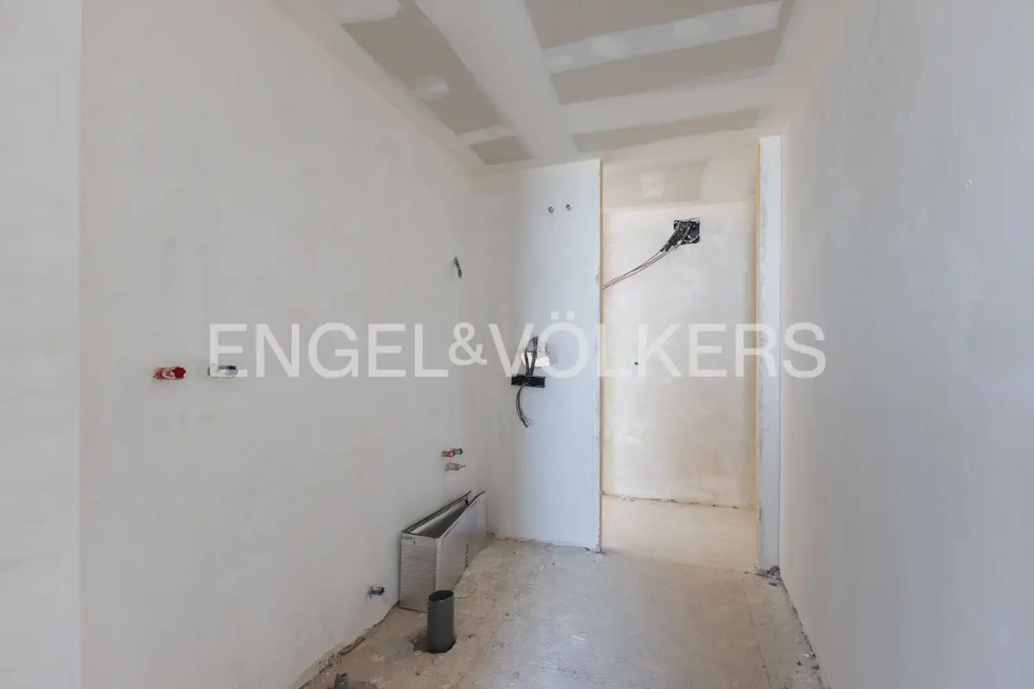 3 bedroom Semi-detached Villa for sale in Alzira with pool garage - € 480,000 (Ref: 9898175)