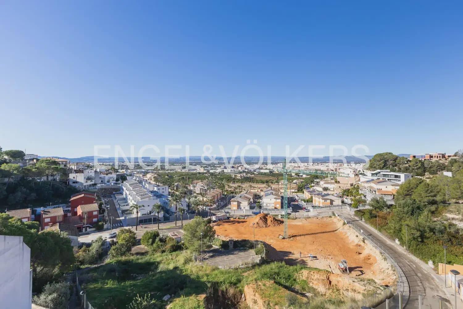 3 bedroom Semi-detached Villa for sale in Alzira with pool garage - € 480,000 (Ref: 9898175)