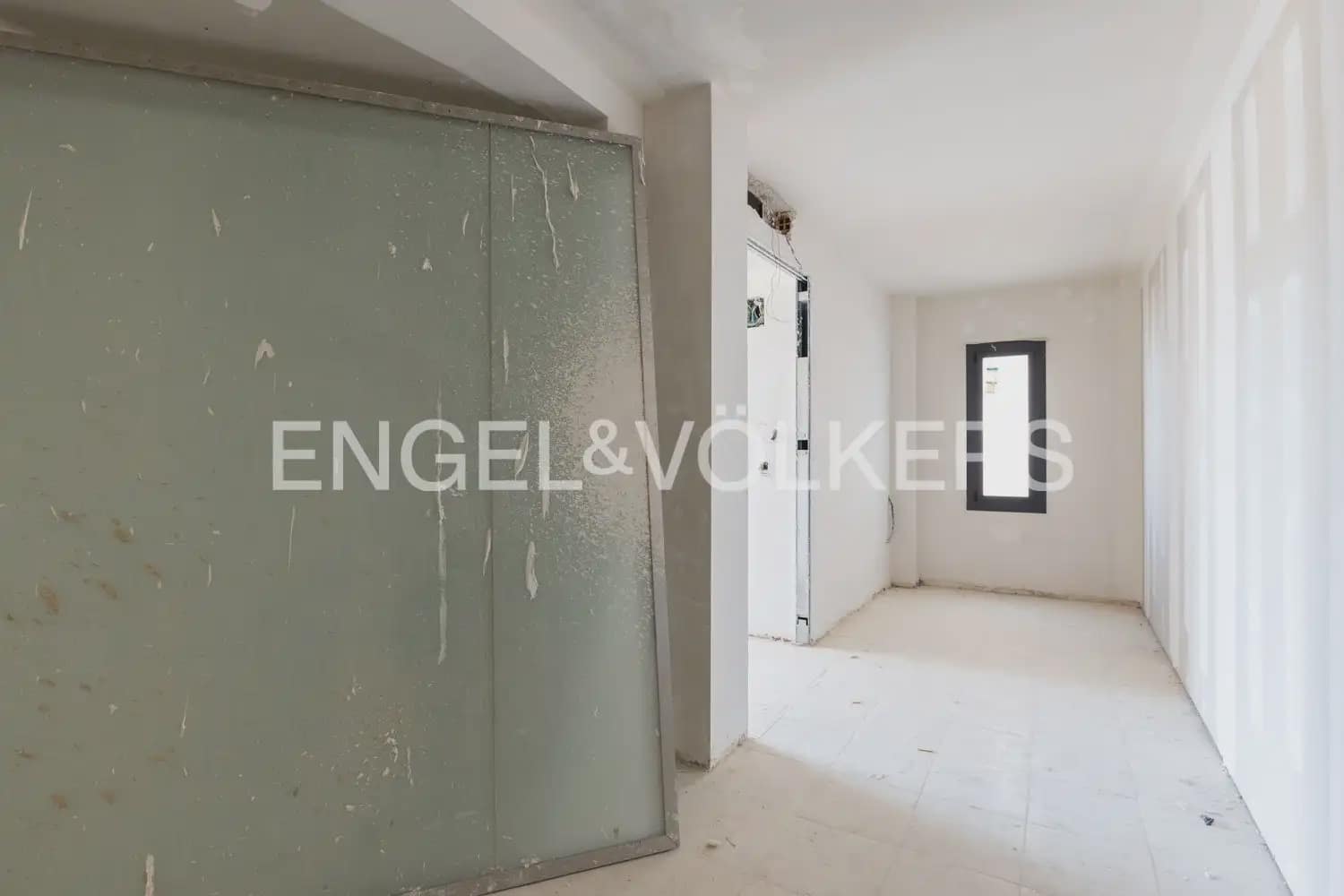 3 bedroom Semi-detached Villa for sale in Alzira with pool garage - € 480,000 (Ref: 9898175)