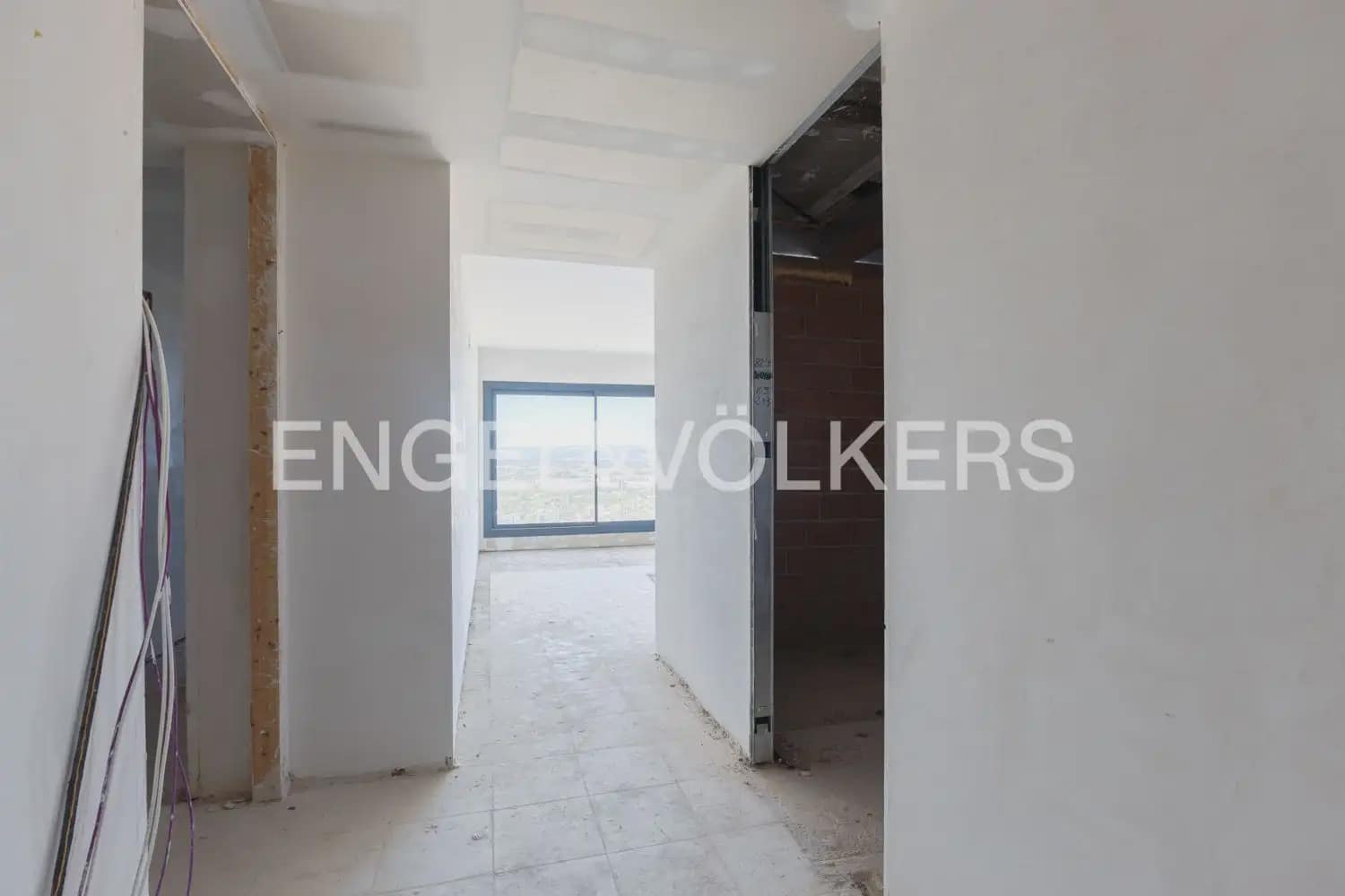 3 bedroom Semi-detached Villa for sale in Alzira with pool garage - € 480,000 (Ref: 9898175)