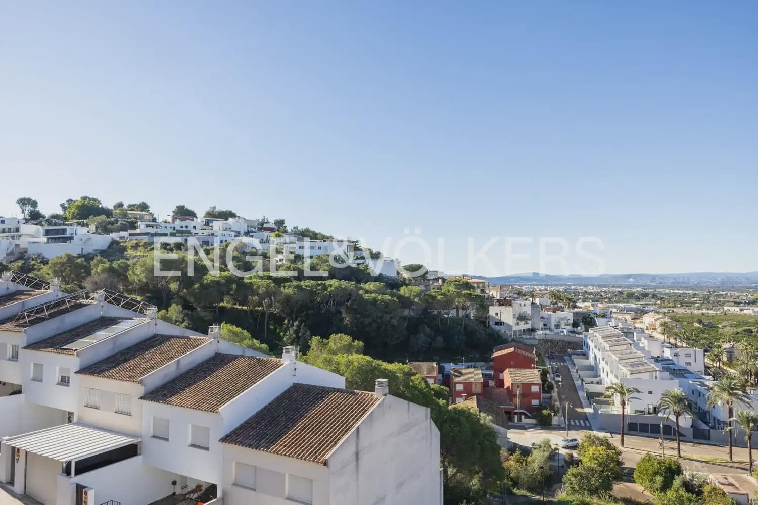 3 bedroom Semi-detached Villa for sale in Alzira with pool garage - € 480,000 (Ref: 9898175)