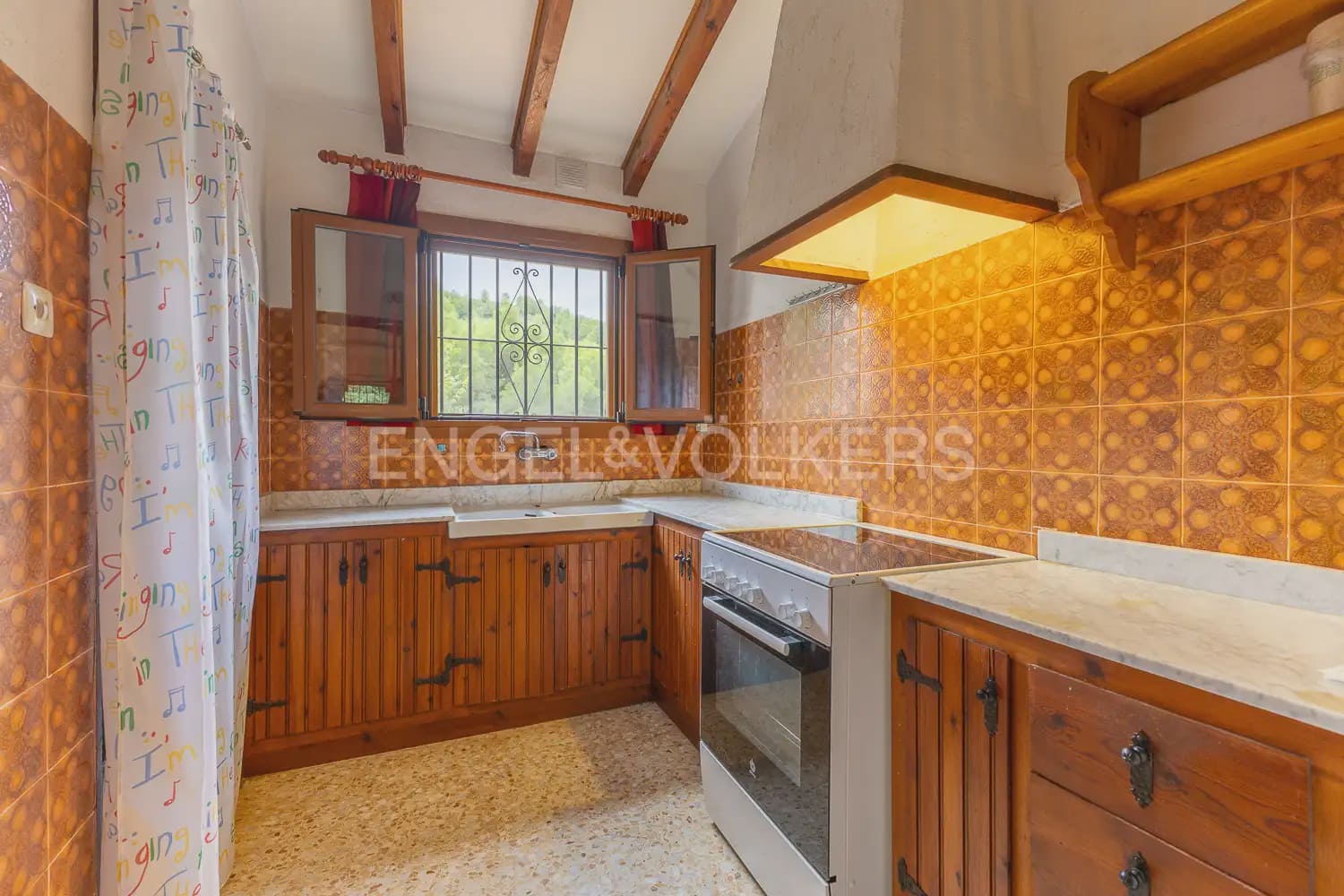 4 sovrum Finca/Hus på landet till salu i Pedreguer med garage - 295 000 € (Ref: 9898176)