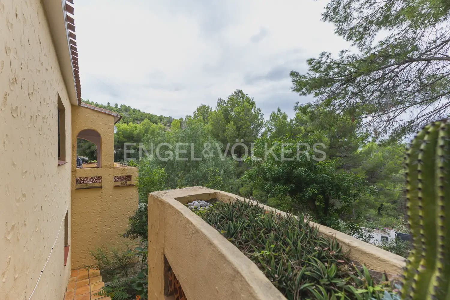 4 sovrum Finca/Hus på landet till salu i Pedreguer med garage - 295 000 € (Ref: 9898176)