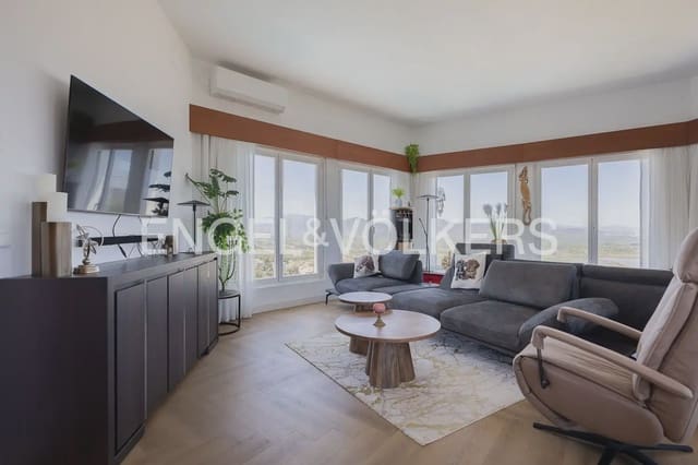 6 Zimmer Villa zu verkaufen in Pego mit Pool Garage - 895.000 € (Ref: 9898177)