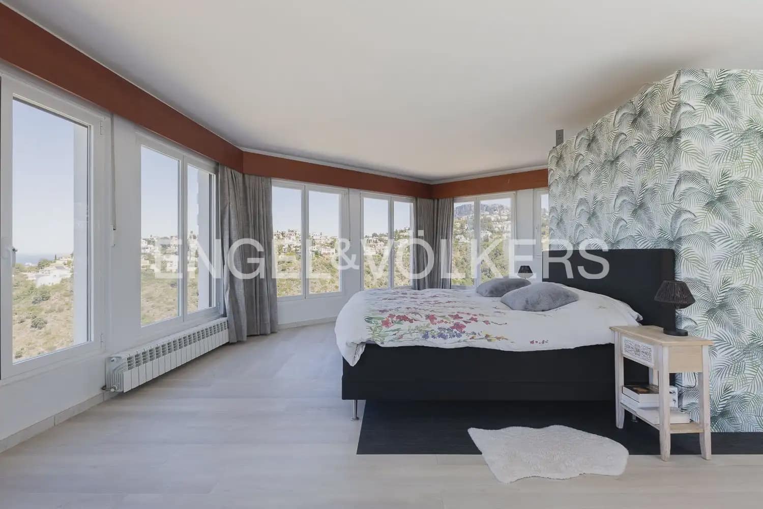 6 Zimmer Villa zu verkaufen in Pego mit Pool Garage - 895.000 € (Ref: 9898177)