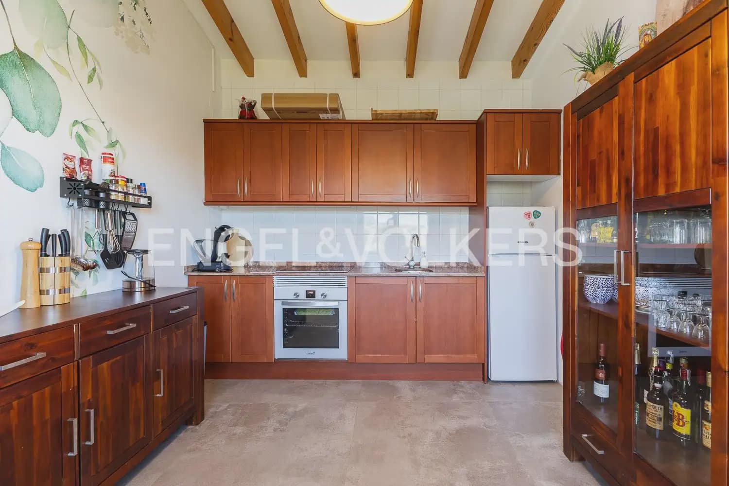 6 Zimmer Villa zu verkaufen in Pego mit Pool Garage - 895.000 € (Ref: 9898177)