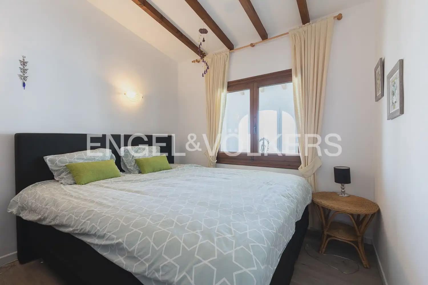 6 Zimmer Villa zu verkaufen in Pego mit Pool Garage - 895.000 € (Ref: 9898177)