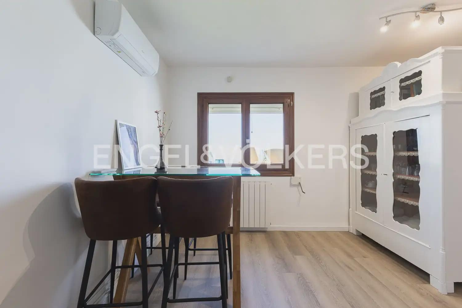 6 Zimmer Villa zu verkaufen in Pego mit Pool Garage - 895.000 € (Ref: 9898177)