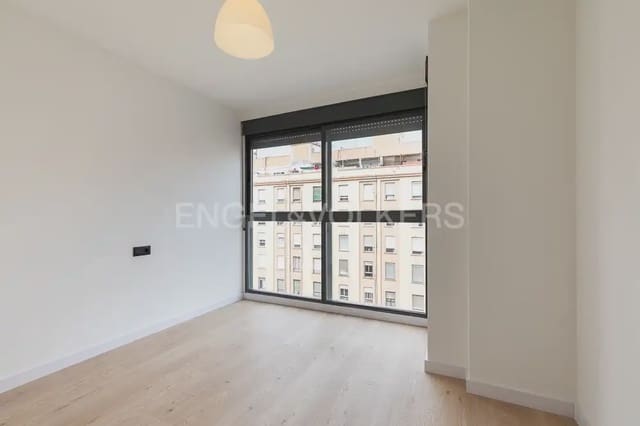 Appartement de 4 chambres à louer à L'Amistat, Valence ville avec garage - 2 100 € (Ref: 9898178)
