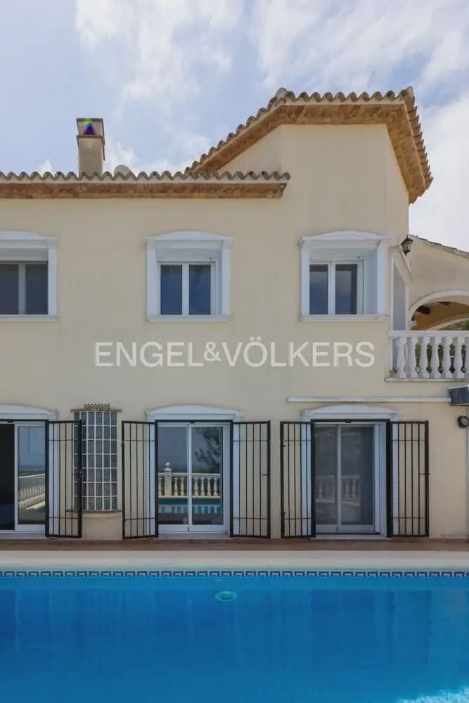 4 quarto Moradia para venda em Pedreguer com piscina - 549 000 € (Ref: 9898183)