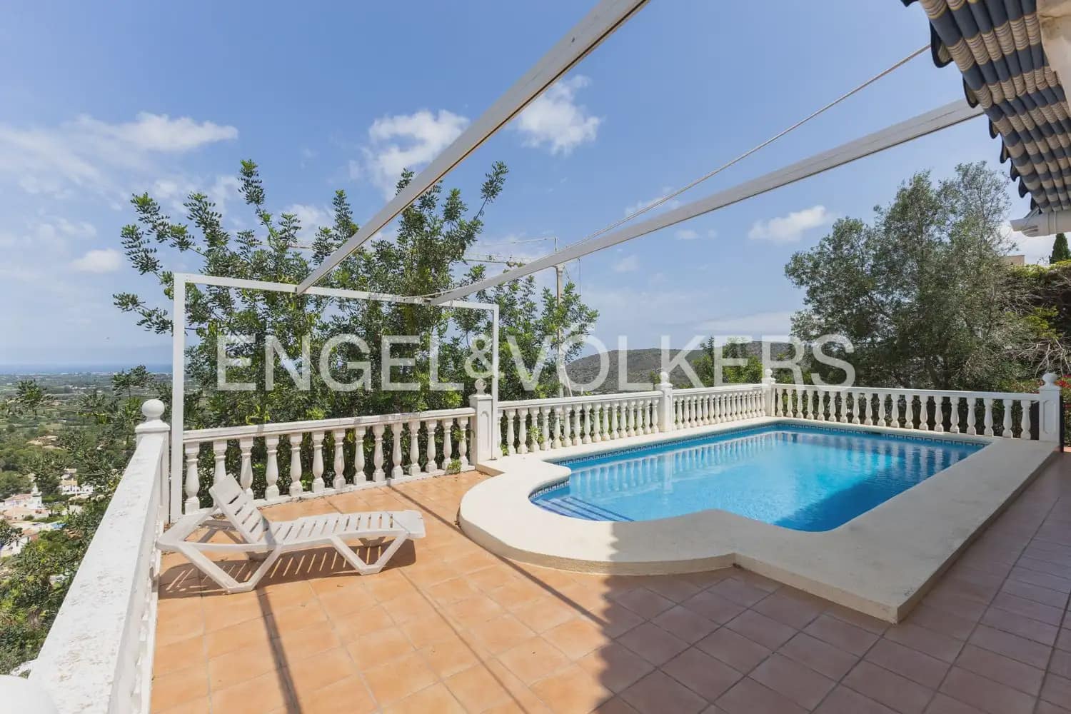 4 quarto Moradia para venda em Pedreguer com piscina - 549 000 € (Ref: 9898183)