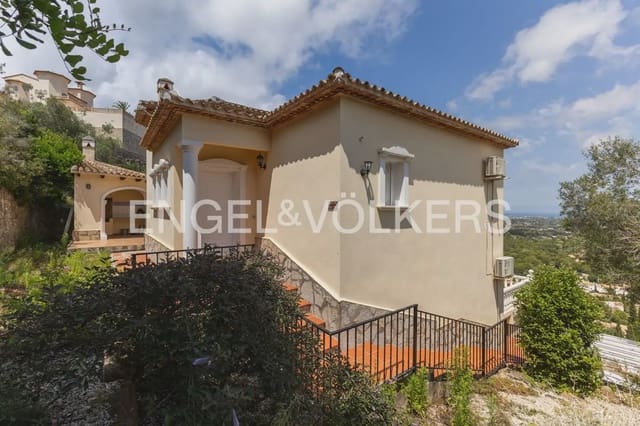 4 quarto Moradia para venda em Pedreguer com piscina - 549 000 € (Ref: 9898183)