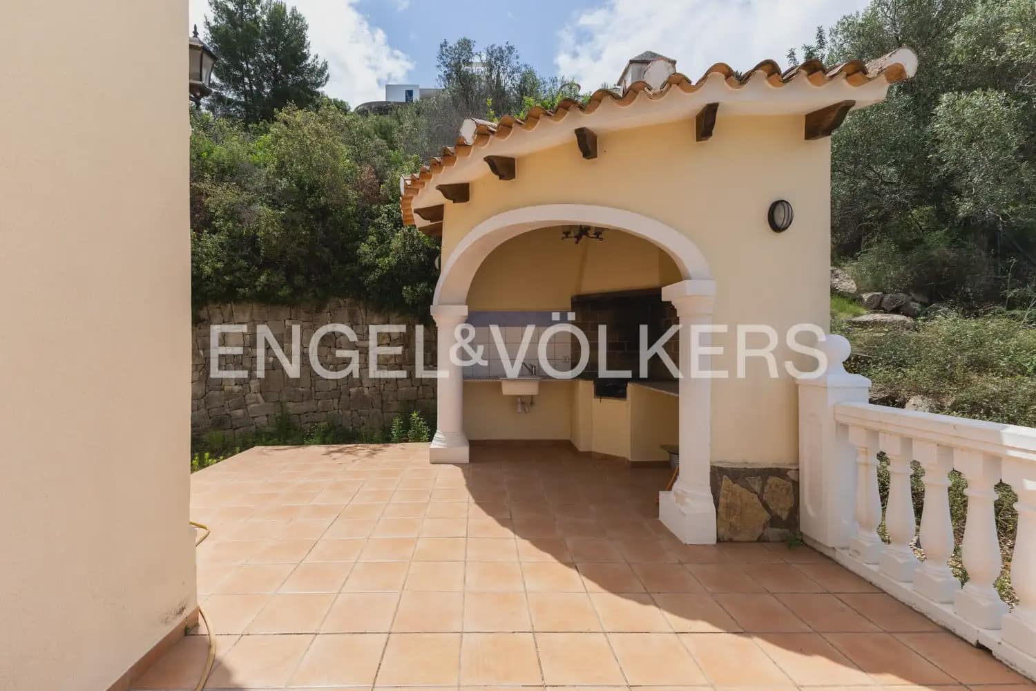 4 quarto Moradia para venda em Pedreguer com piscina - 549 000 € (Ref: 9898183)
