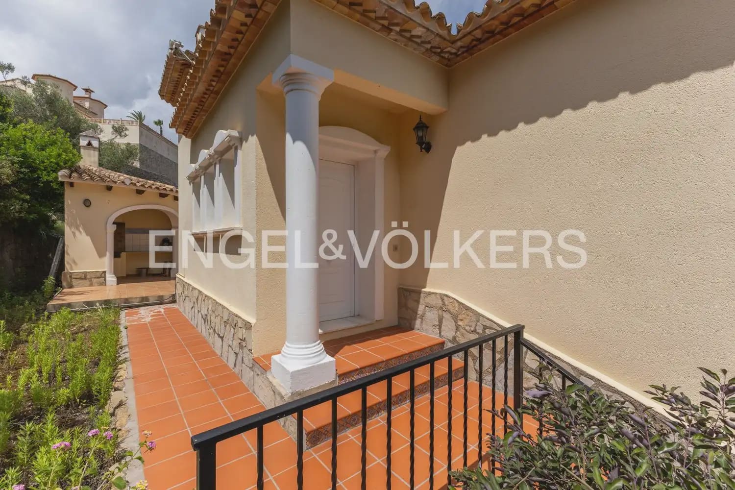 4 quarto Moradia para venda em Pedreguer com piscina - 549 000 € (Ref: 9898183)