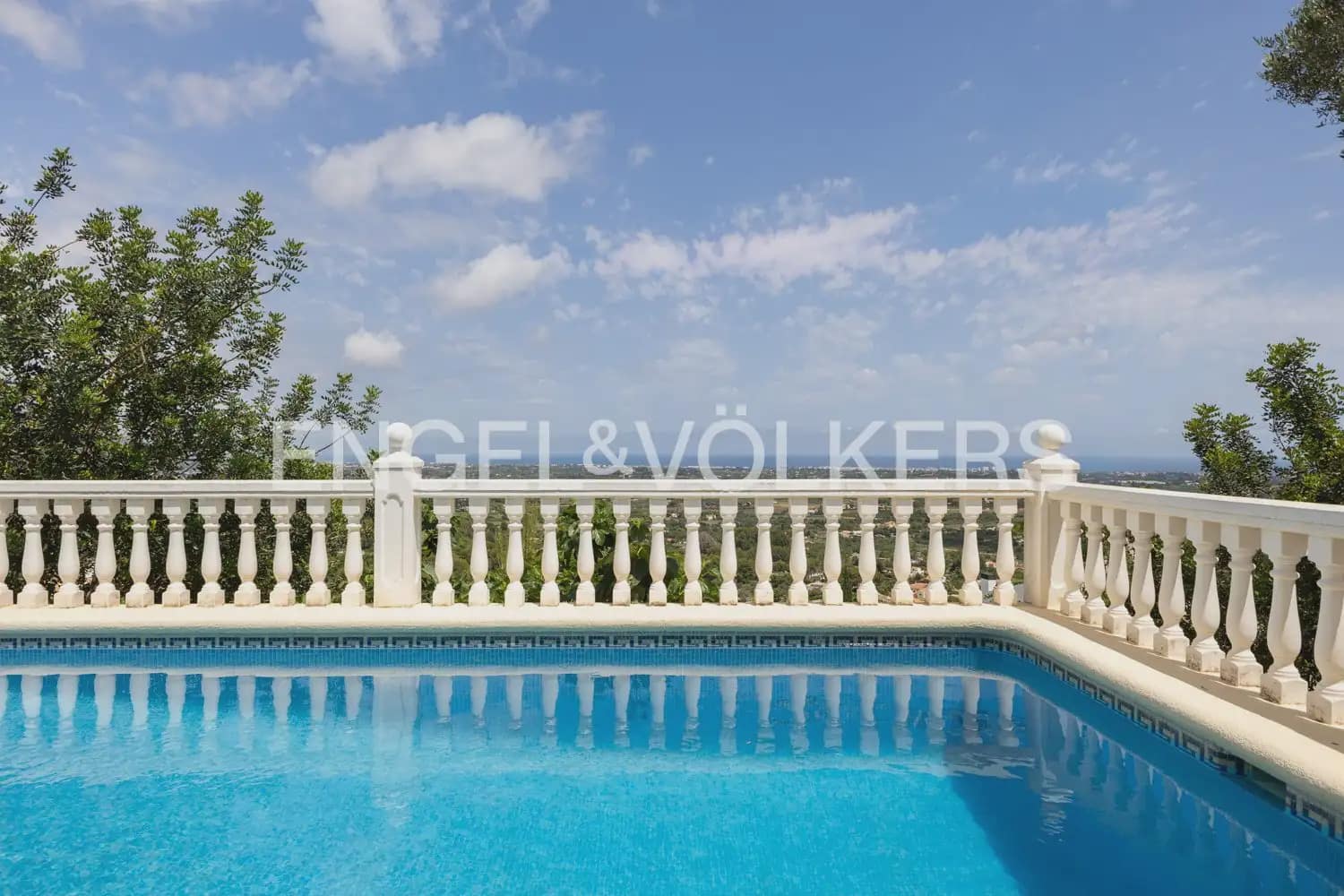 4 quarto Moradia para venda em Pedreguer com piscina - 549 000 € (Ref: 9898183)