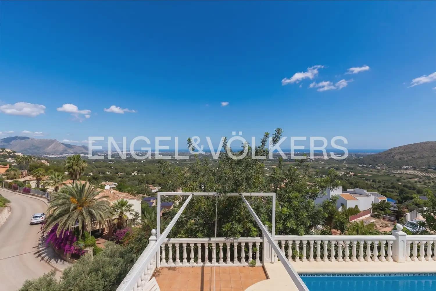 4 quarto Moradia para venda em Pedreguer com piscina - 549 000 € (Ref: 9898183)