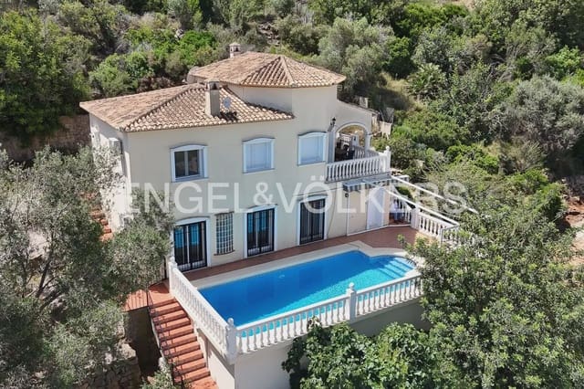 4 soveværelse Villa til salg i Pedreguer med swimmingpool - € 549.000 (Ref: 9898183)