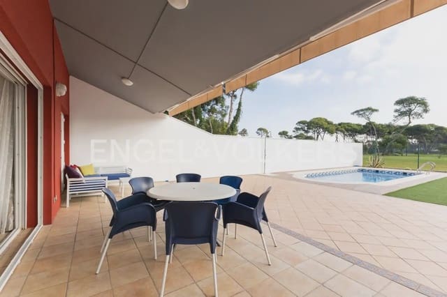 4 bedroom Villa for rent in El Grau de Castelló, Castelló de la Plana with pool - € 3,000 (Ref: 9898187)